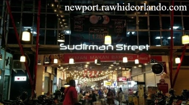 5 Kuliner Non Halal Populer di Sudirman Street Bandung